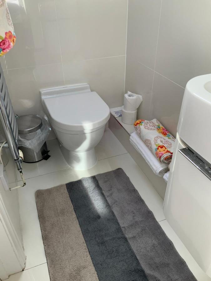 Harford En-Suite Rooms Lymington Bagian luar foto